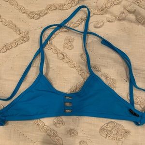 jolyn tomcat bikini top in blue